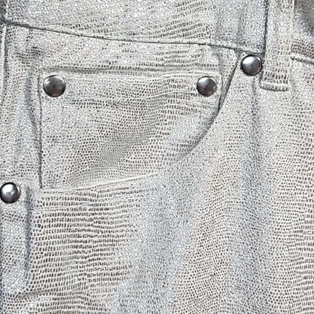 E39 By Eric Straight Leg Pants 12 Silver White NWOT Classic Subtle Metallic Glam